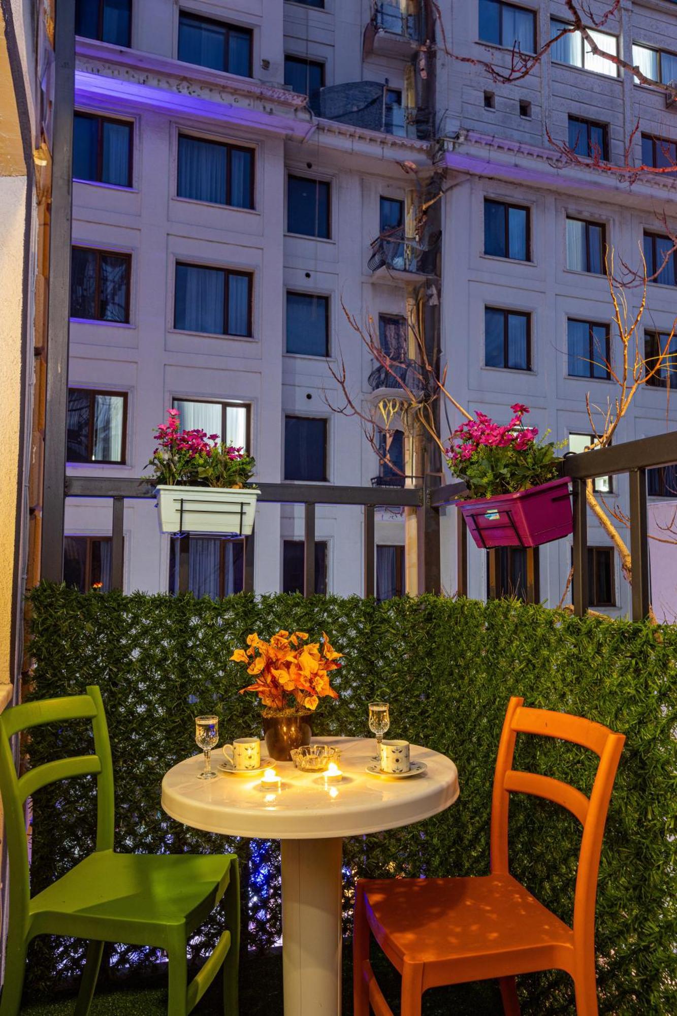 Apollo Hotel & Apartments Istambul Exterior foto